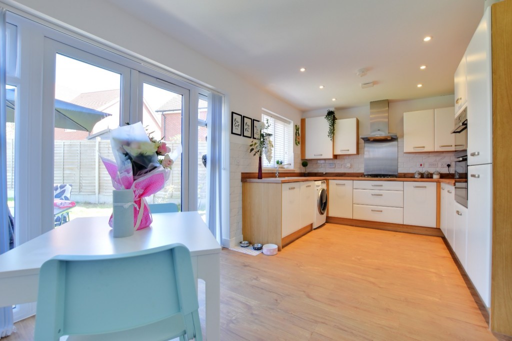 Images for Myall Close, Heybridge EAID:ISSL BID:401