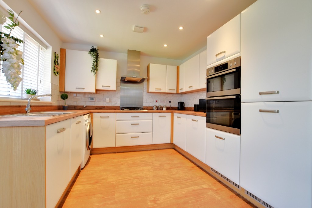 Images for Myall Close, Heybridge EAID:ISSL BID:401