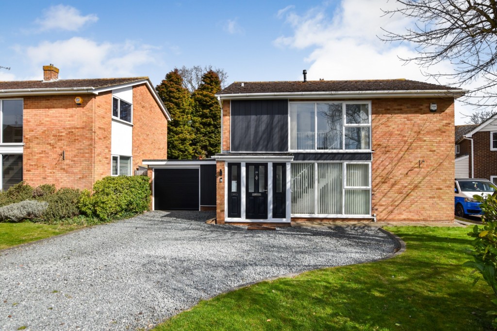Images for Willow Crescent, Hatfield Peverel EAID:ISSL BID:401