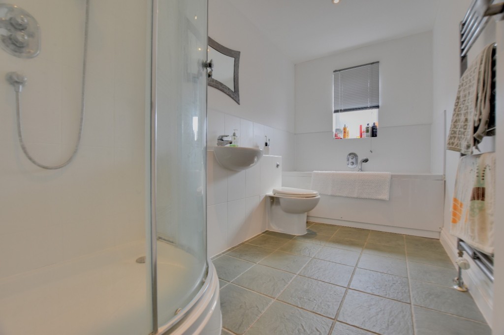 Images for Willow Crescent, Hatfield Peverel EAID:ISSL BID:401