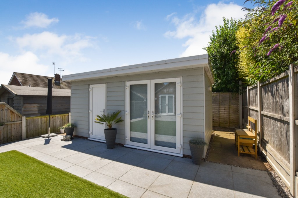Images for Suffolk Road, Maldon, Essex, CM9 EAID:ISSL BID:401