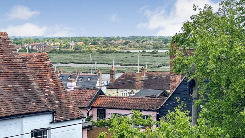 Images for Church Street, Maldon, Essex, CM9 EAID:ISSL BID:401