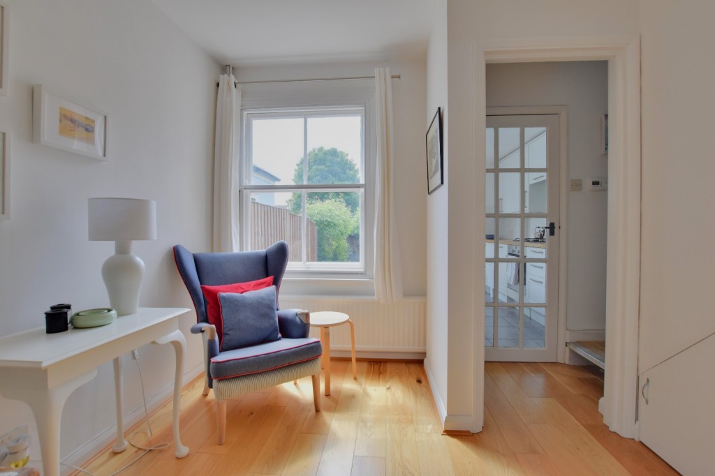 Images for Church Street, Maldon, Essex, CM9 EAID:ISSL BID:401