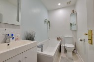 Images for Abbotsmead, Heybridge