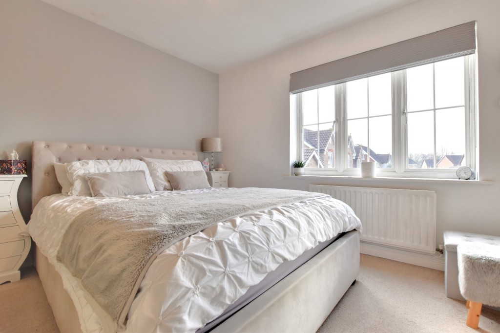 Images for Abbotsmead, Heybridge EAID:ISSL BID:401