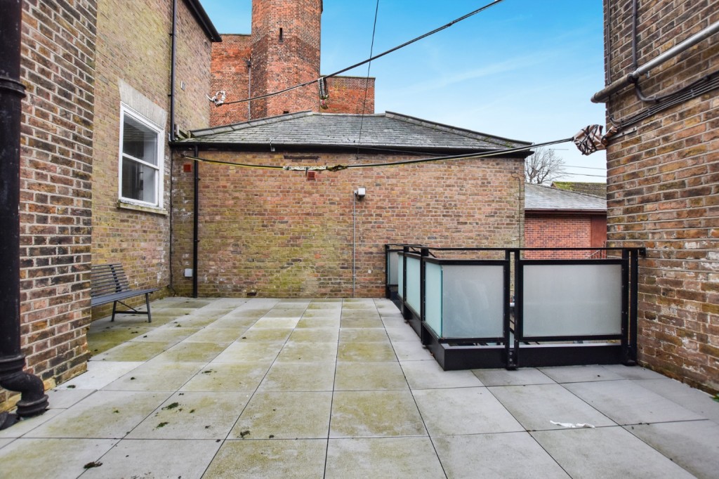 Images for The Old Post Office, Bull Lane, Maldon EAID:ISSL BID:401