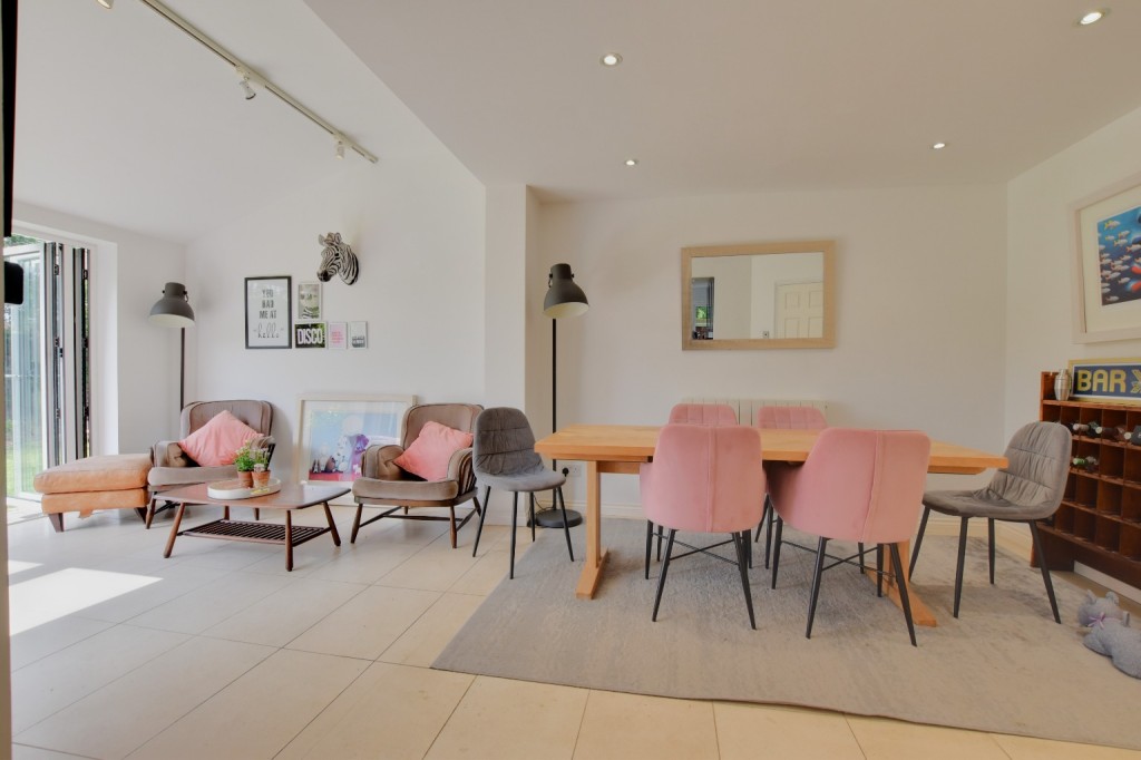 Images for Centaur Way, Maldon, Essex, CM9 EAID:ISSL BID:401