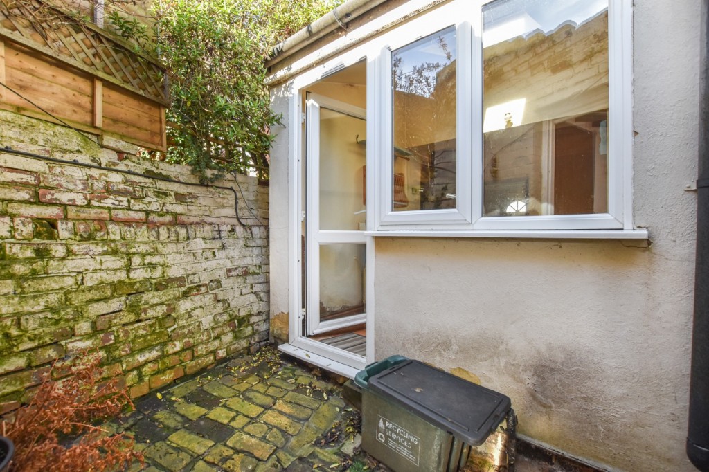 Images for North Street, Maldon, Essex, CM9 EAID:ISSL BID:401