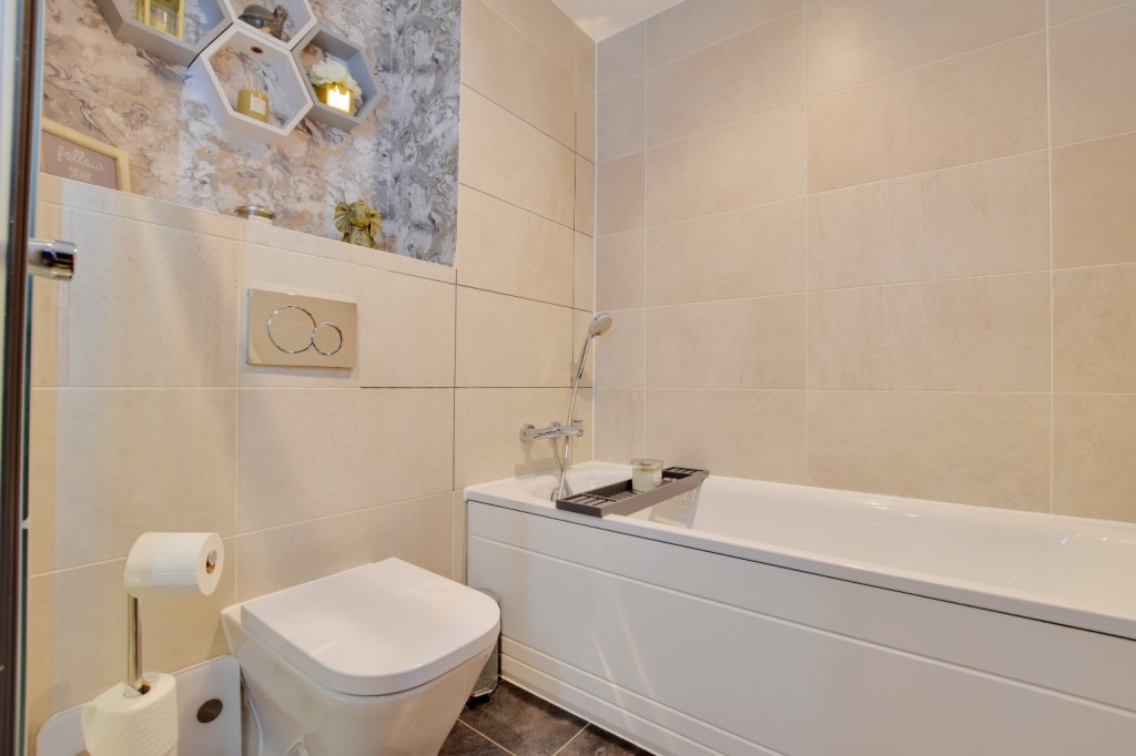 Images for Glenway Close, Maldon, Essex, CM9 EAID:ISSL BID:401