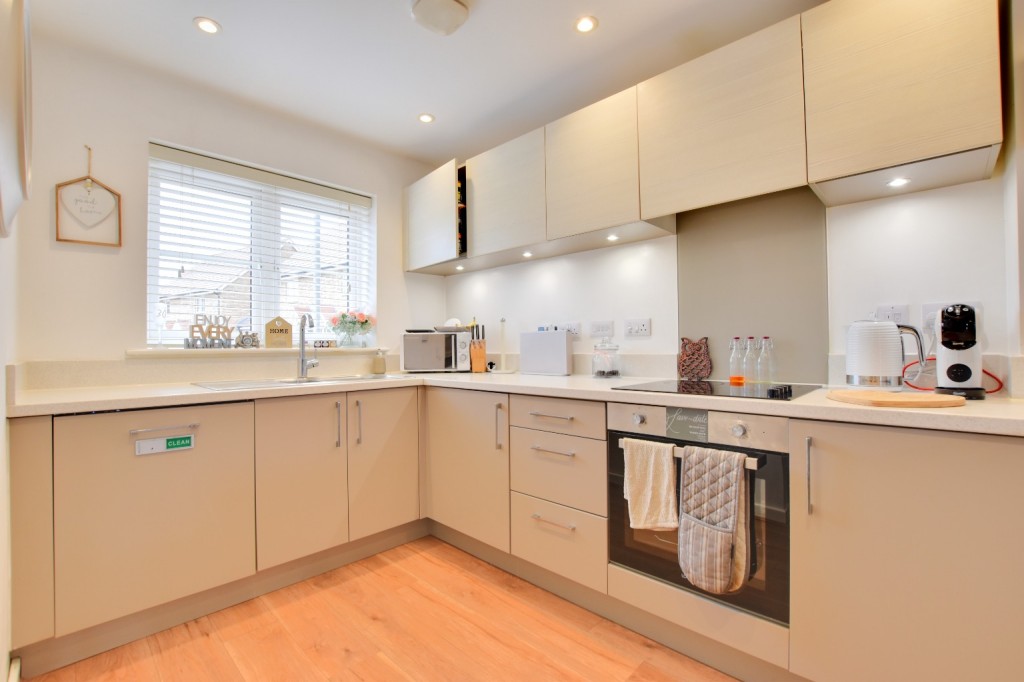 Images for Glenway Close, Maldon, Essex, CM9 EAID:ISSL BID:401