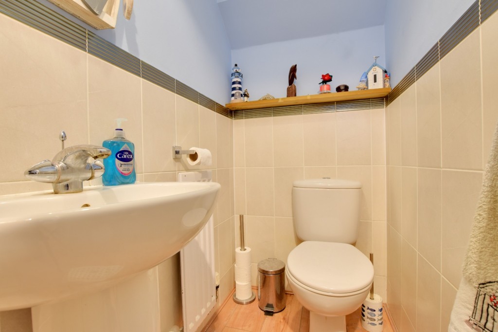 Images for Acorn Close,  Heybridge EAID:ISSL BID:401