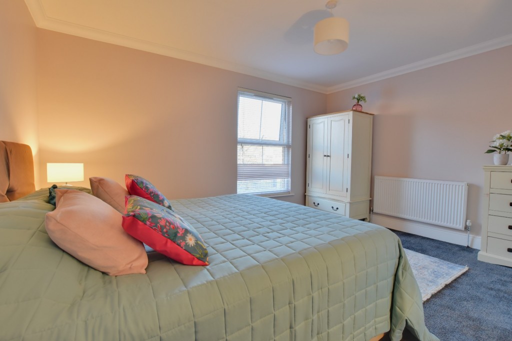 Images for Fambridge Road, Maldon, Essex, CM9 EAID:ISSL BID:401
