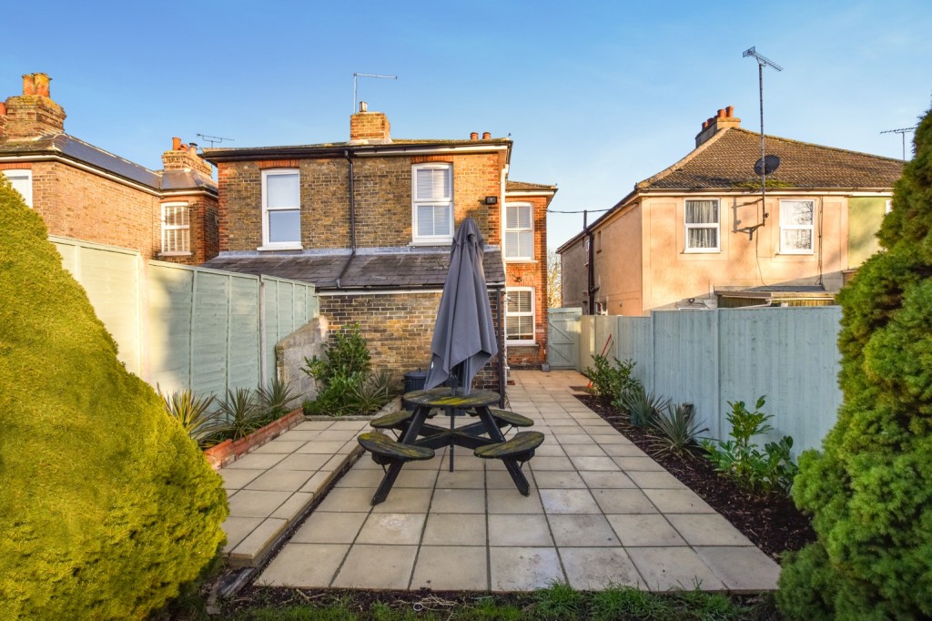 Images for Fambridge Road, Maldon, Essex, CM9 EAID:ISSL BID:401