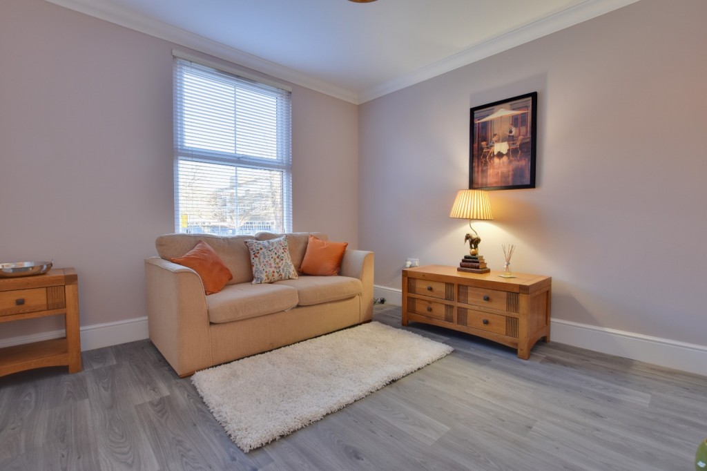 Images for Fambridge Road, Maldon, Essex, CM9 EAID:ISSL BID:401
