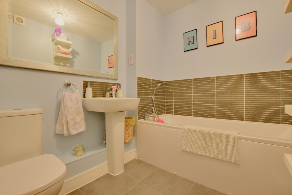 Images for Ben Cobey Avenue, Maldon, Essex, CM9 EAID:ISSL BID:401