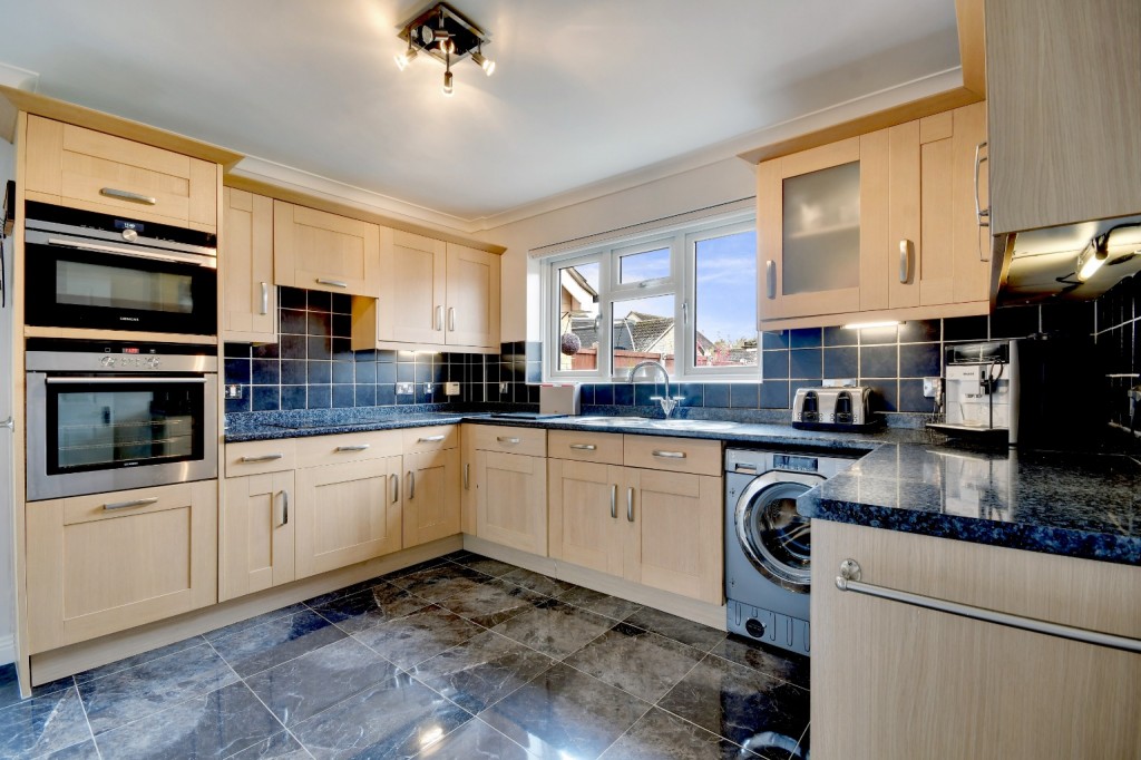 Images for Curlew Avenue, Mayland, CM3 6TX EAID:ISSL BID:401