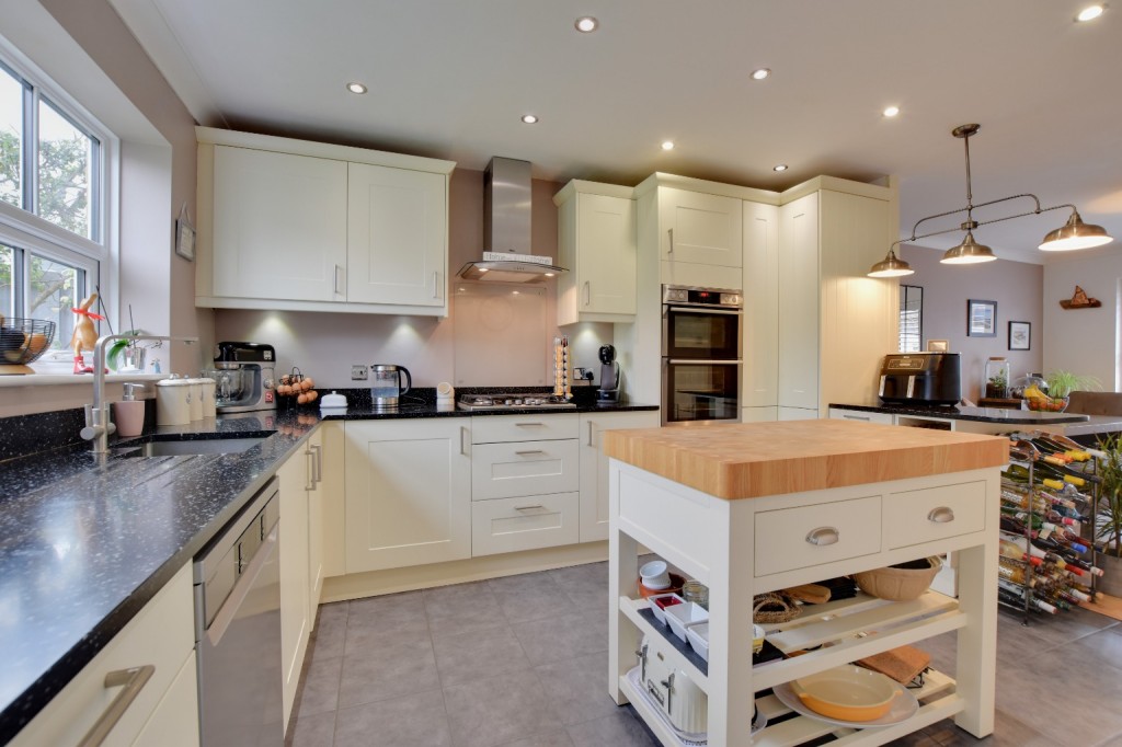 Images for Mirosa Drive, Maldon, Essex, CM9 EAID:ISSL BID:401