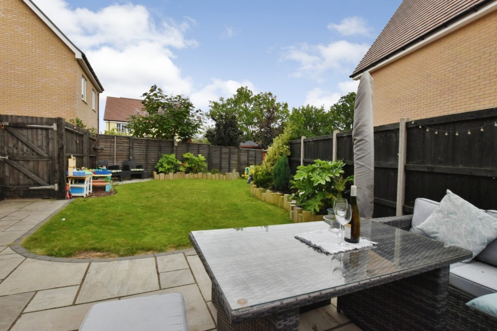 Images for Barbrook Avenue, Heybridge EAID:ISSL BID:401
