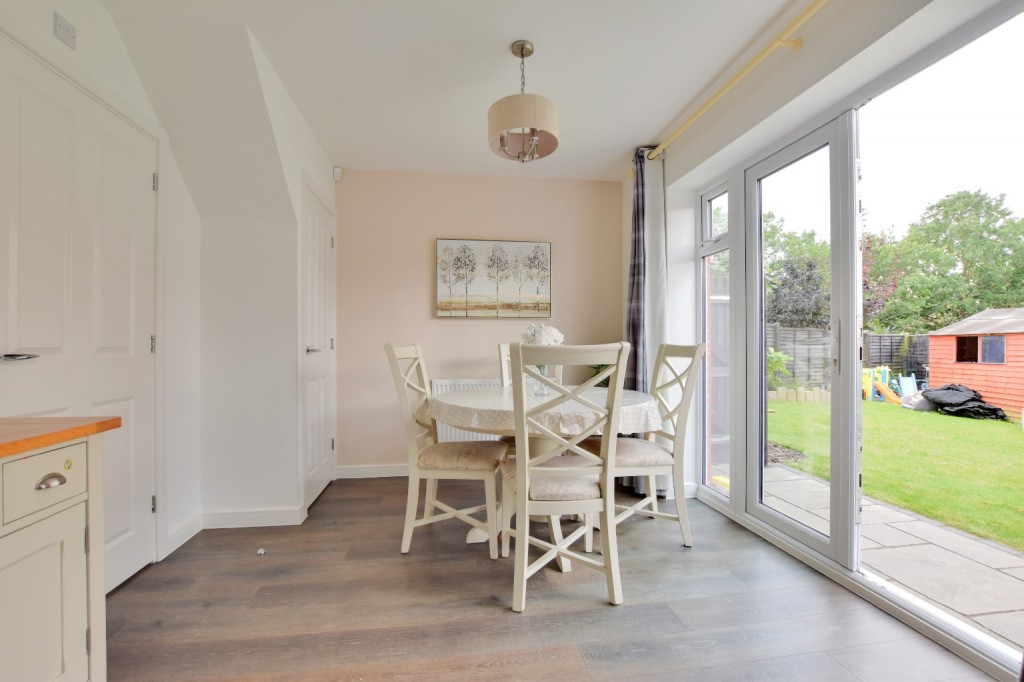 Images for Barbrook Avenue, Heybridge EAID:ISSL BID:401