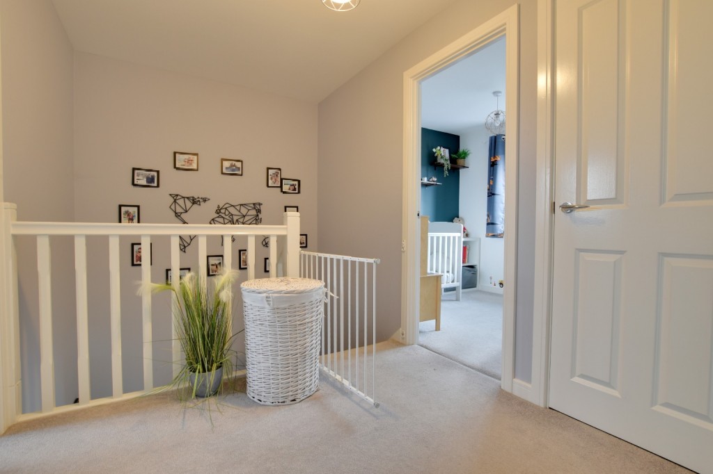 Images for Barbrook Avenue, Heybridge EAID:ISSL BID:401