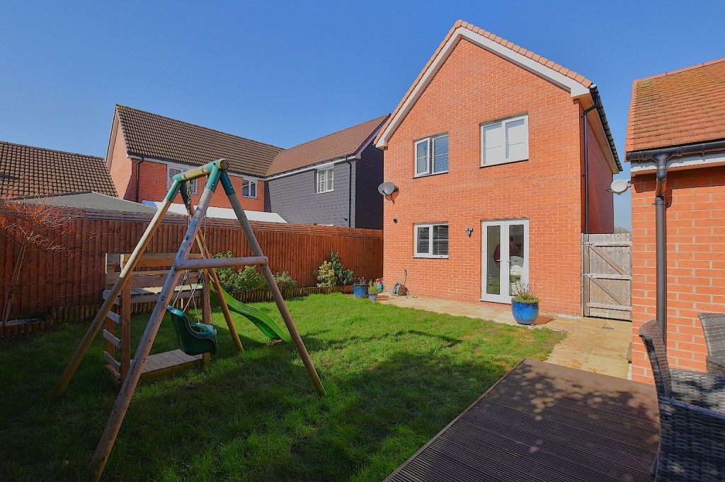 Images for Spitfire Road, Maldon EAID:ISSL BID:401