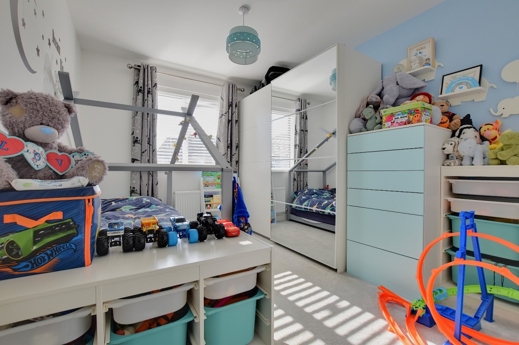 Images for Spitfire Road, Maldon EAID:ISSL BID:401