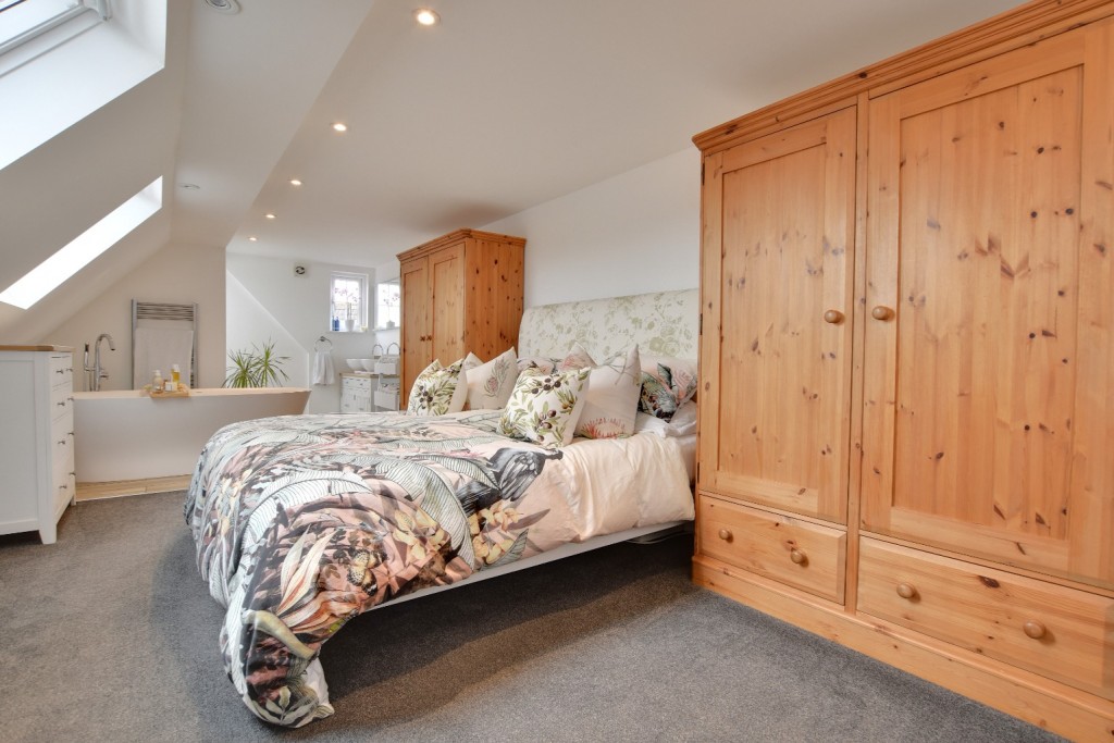 Images for Abbotsmead, Heybridge EAID:ISSL BID:401