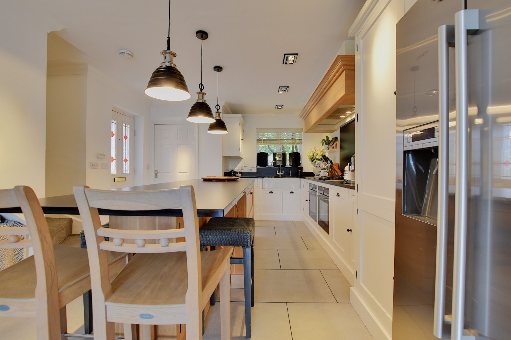Images for Abbotsmead, Heybridge EAID:ISSL BID:401