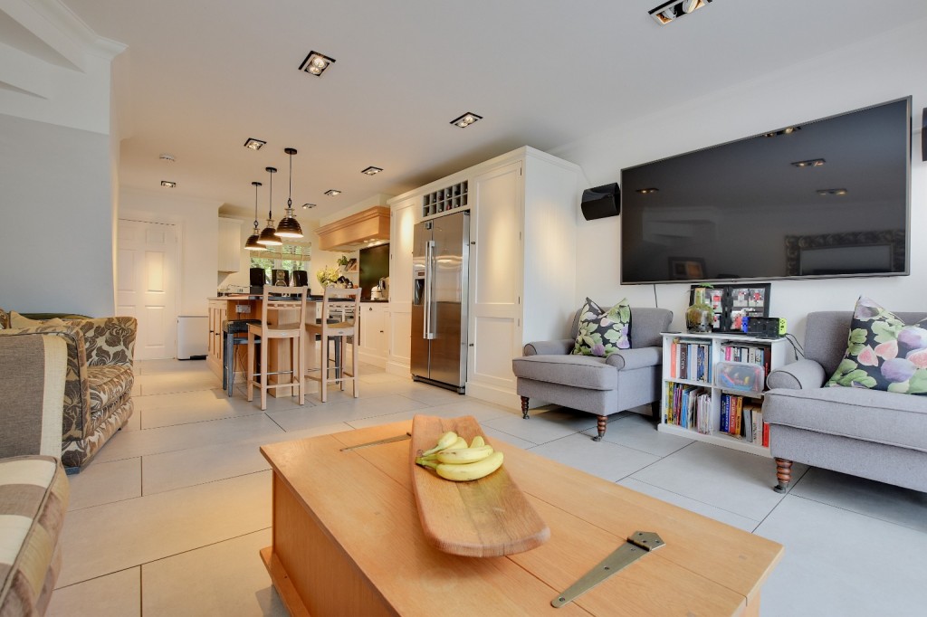 Images for Abbotsmead, Heybridge EAID:ISSL BID:401