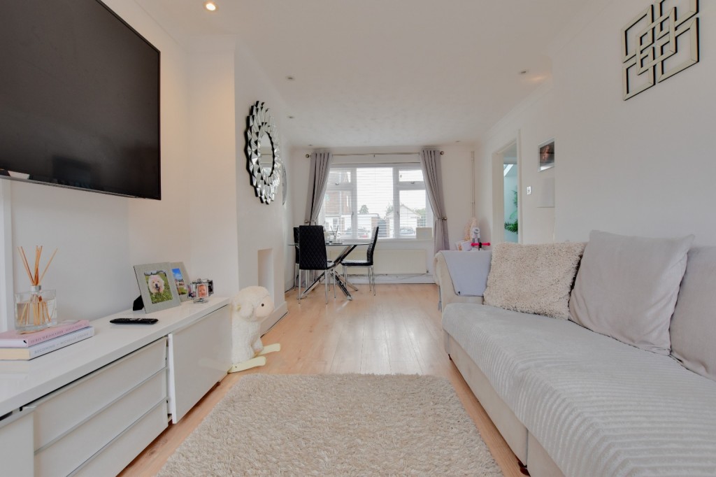 Images for Cedar Chase, Heybridge EAID:ISSL BID:401