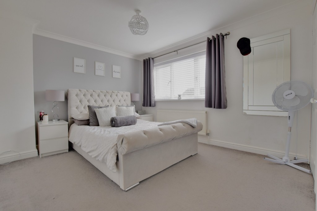Images for Cedar Chase, Heybridge EAID:ISSL BID:401