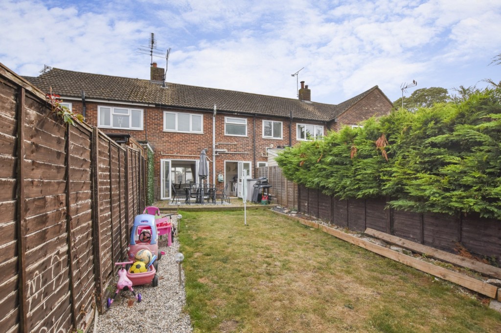 Images for Cedar Chase, Heybridge EAID:ISSL BID:401