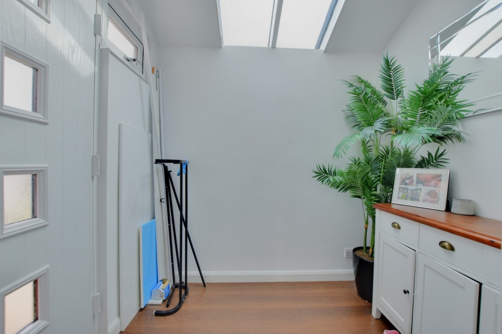 Images for Cedar Chase, Heybridge EAID:ISSL BID:401