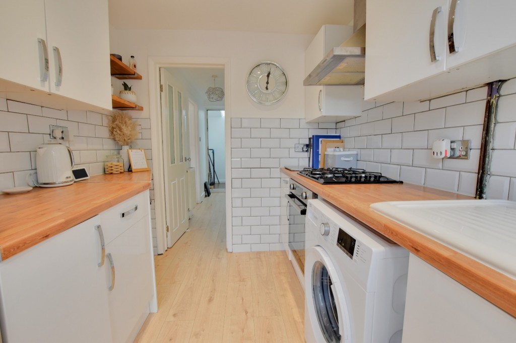Images for Cedar Chase, Heybridge EAID:ISSL BID:401