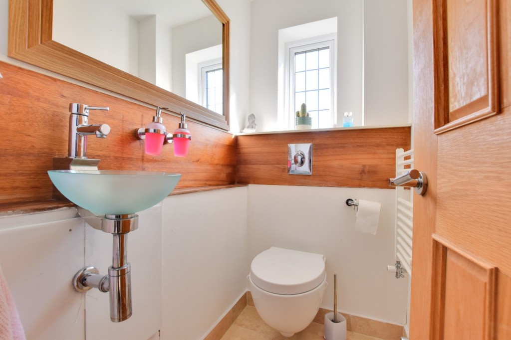 Images for Washington Road, Maldon, Essex, CM9 EAID:ISSL BID:401