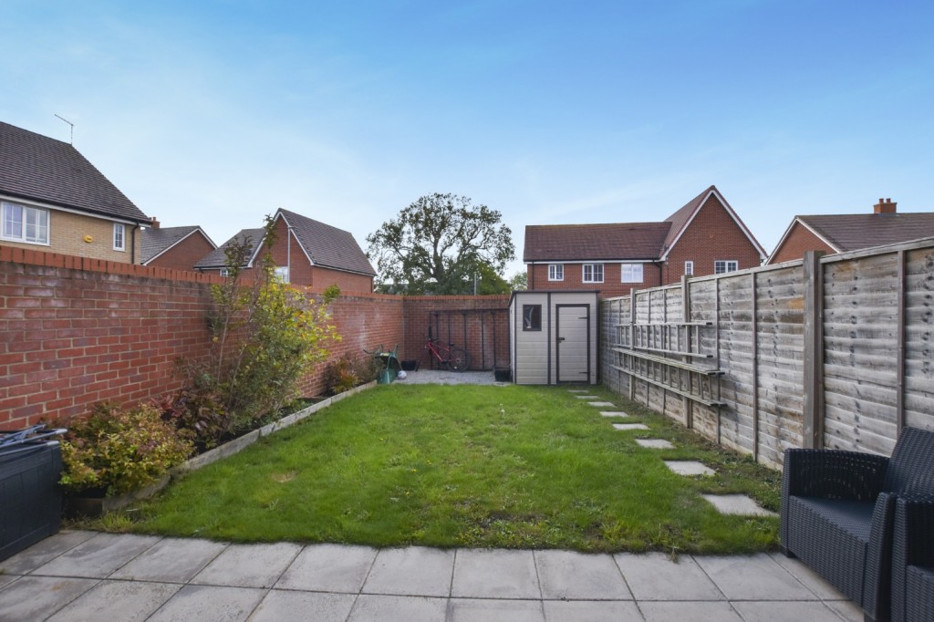 Images for Barbrook Avenue, Heybridge EAID:ISSL BID:401