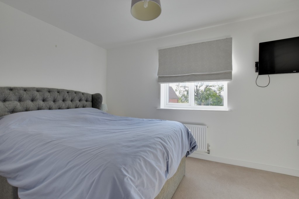 Images for Barbrook Avenue, Heybridge EAID:ISSL BID:401