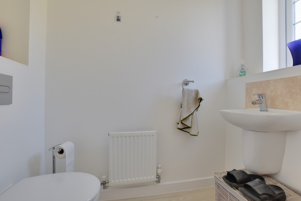 Images for Barbrook Avenue, Heybridge EAID:ISSL BID:401