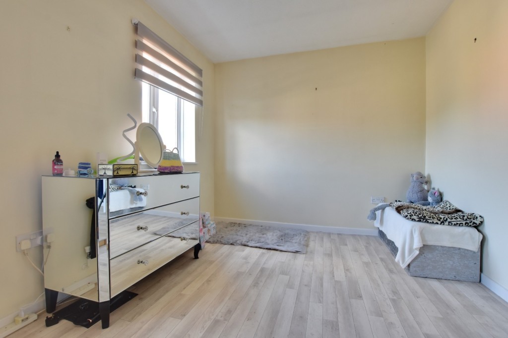 Images for Conyer Close, Maldon, Essex, CM9 EAID:ISSL BID:401