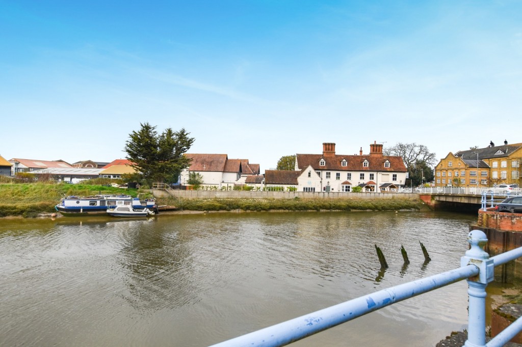 Images for Market Hill, Maldon, Essex, CM9 EAID:ISSL BID:401