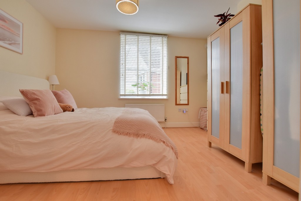 Images for Market Hill, Maldon, Essex, CM9 EAID:ISSL BID:401