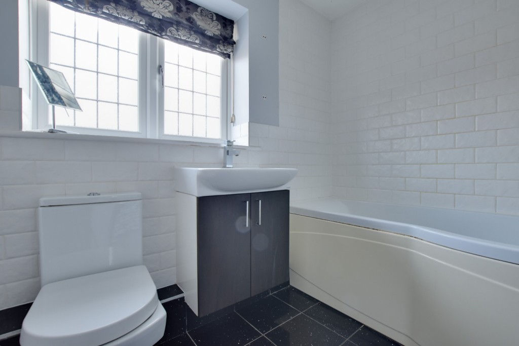 Images for Blythe Way, Maldon, Essex, CM9 EAID:ISSL BID:401
