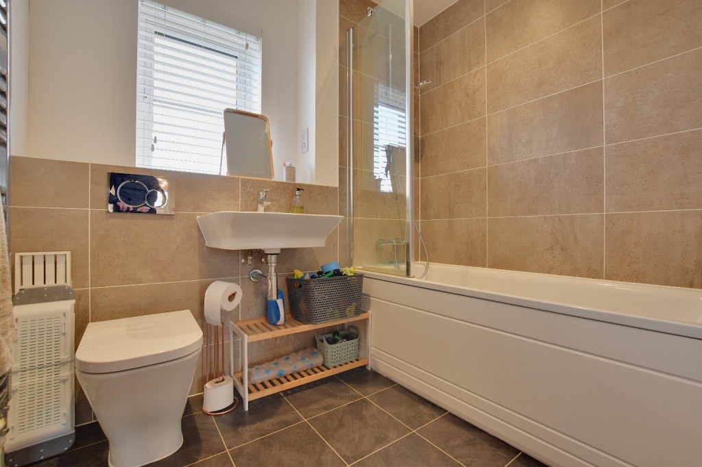 Images for Regatta Way, Maldon, Essex, CM9 EAID:ISSL BID:401