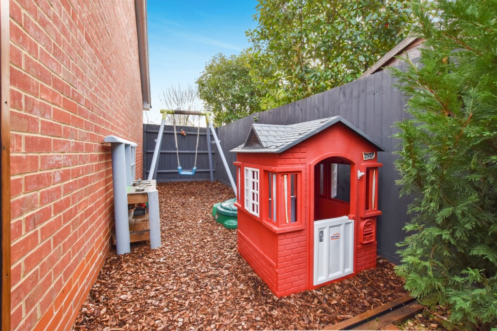 Images for Regatta Way, Maldon, Essex, CM9 EAID:ISSL BID:401