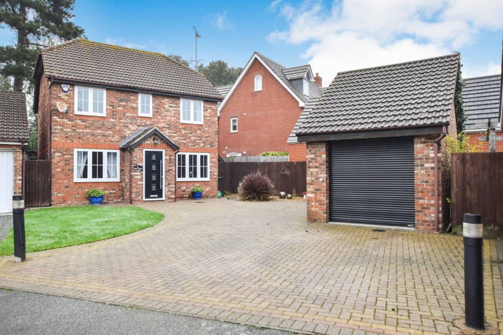Images for Gill Close, Heybridge EAID:ISSL BID:401