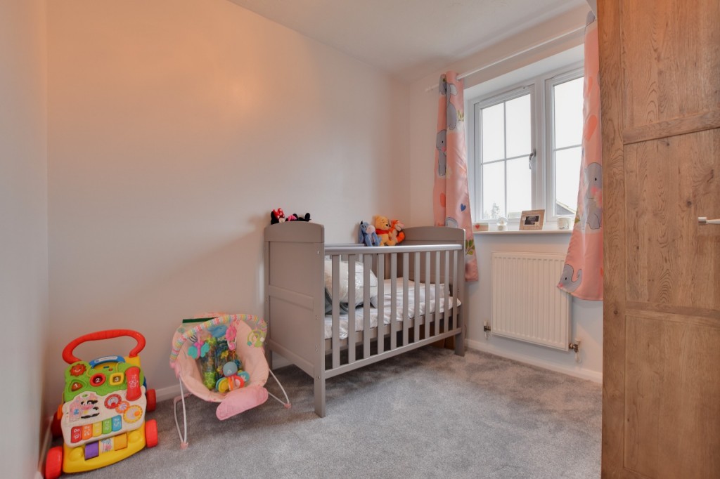 Images for Gill Close, Heybridge EAID:ISSL BID:401