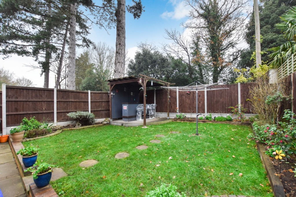 Images for Gill Close, Heybridge EAID:ISSL BID:401