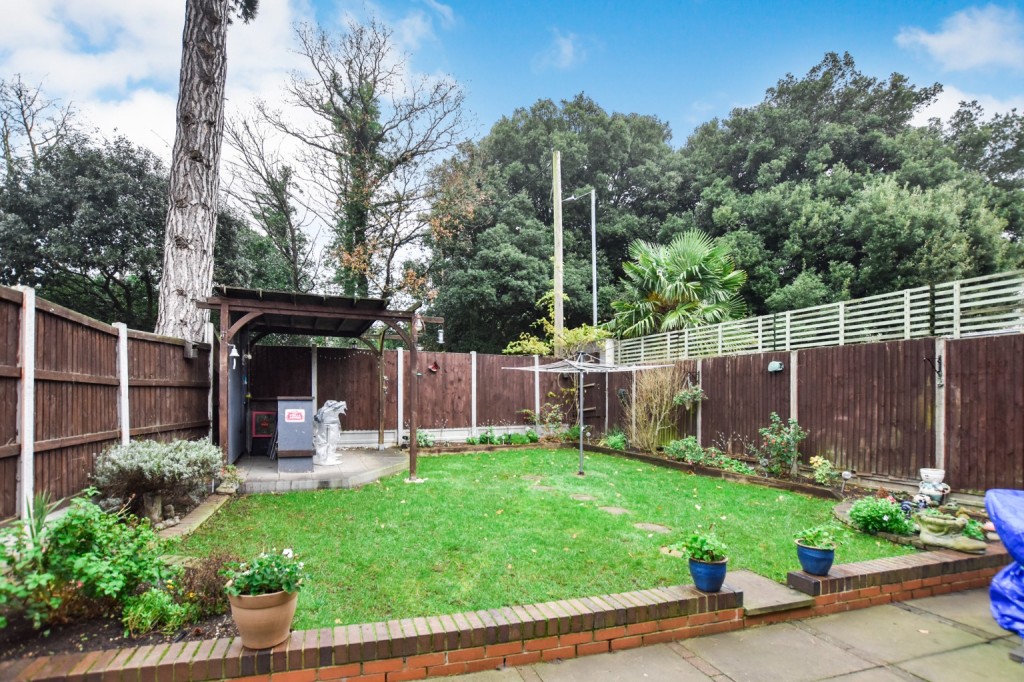 Images for Gill Close, Heybridge EAID:ISSL BID:401