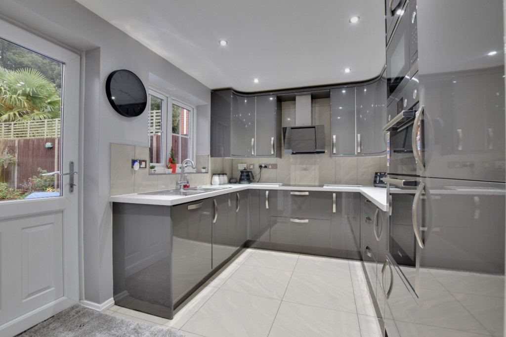 Images for Gill Close, Heybridge EAID:ISSL BID:401