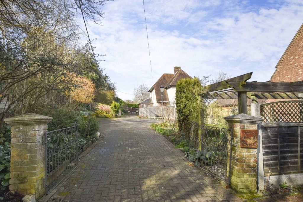 Images for The Downs, Maldon, Essex, CM9 EAID:ISSL BID:401